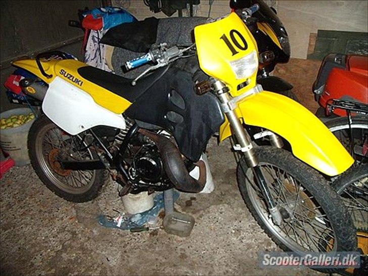 Suzuki rmx bytte til senda billede 1