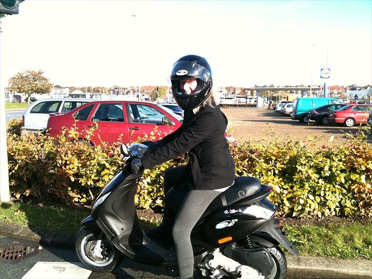 Piaggio Zip billede 4