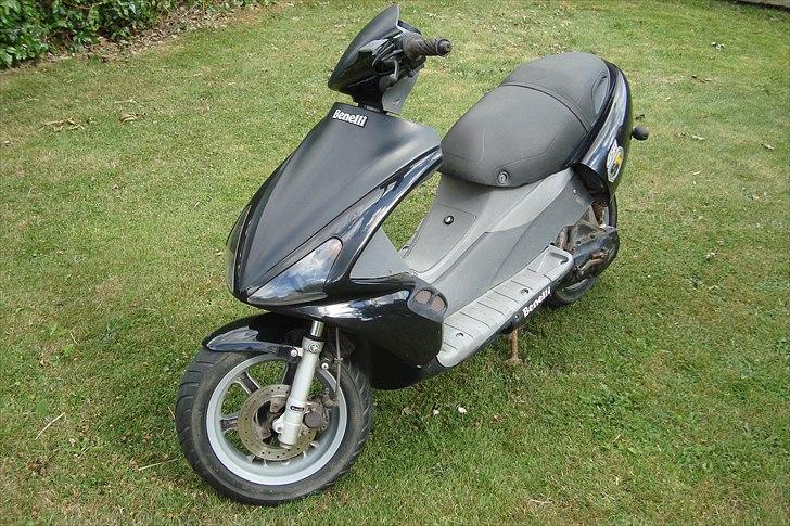 Benelli 491 ST billede 2