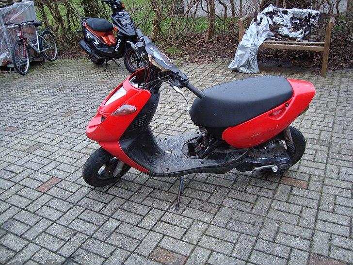 Aprilia Sonic <SOLGT> billede 2