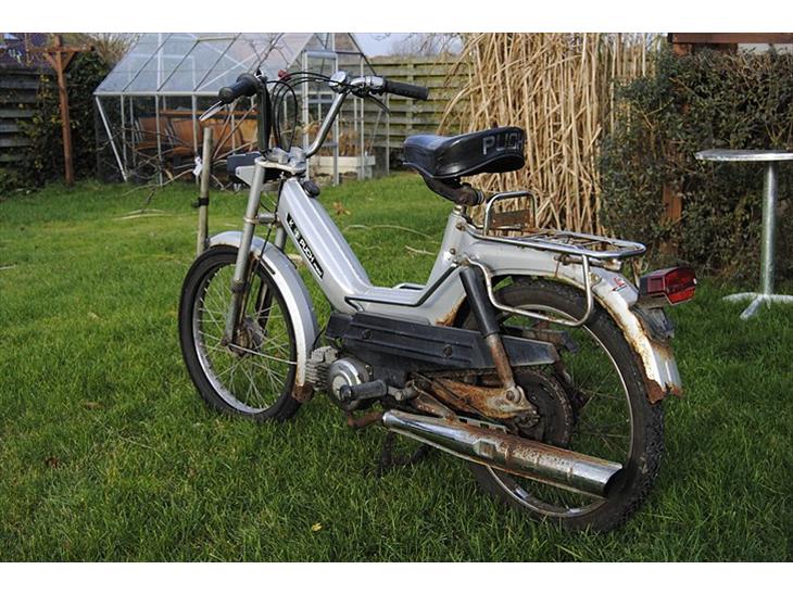 {{currentPhoto.altText}} billede {{currentPhoto.number}}