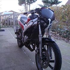 Yamaha Tzr solgt.