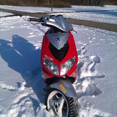 Peugeot speedfight 2 solgt 