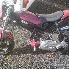 Suzuki Street Maqic ac (solgt)