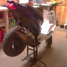 PGO hot 50-bytted til giantco