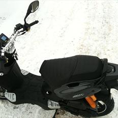 PGO PMX Naked (Carbon)