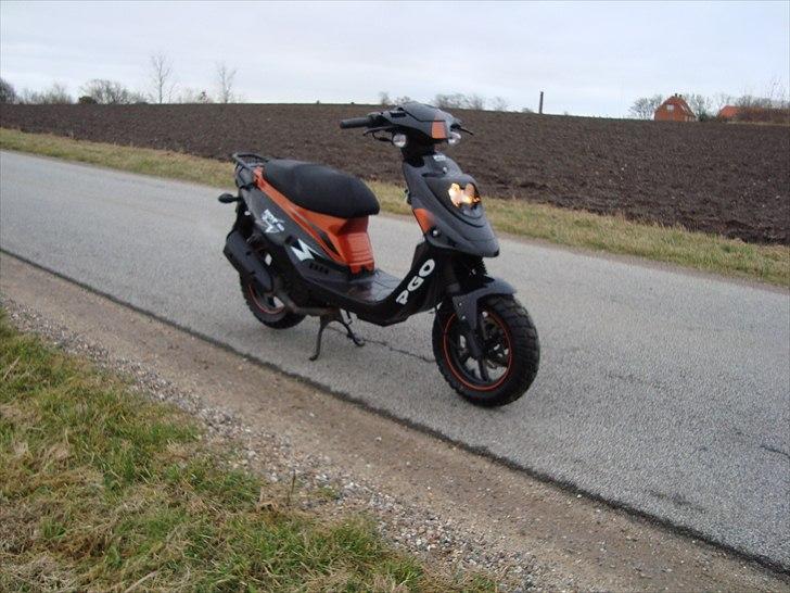 PGO Hot 50 <SOLGT> billede 1