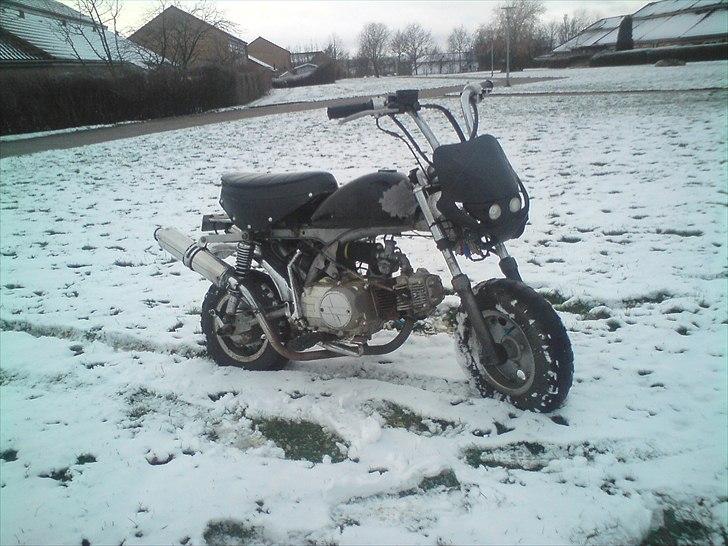 Skyteam monkey  - FØR!! billede 5