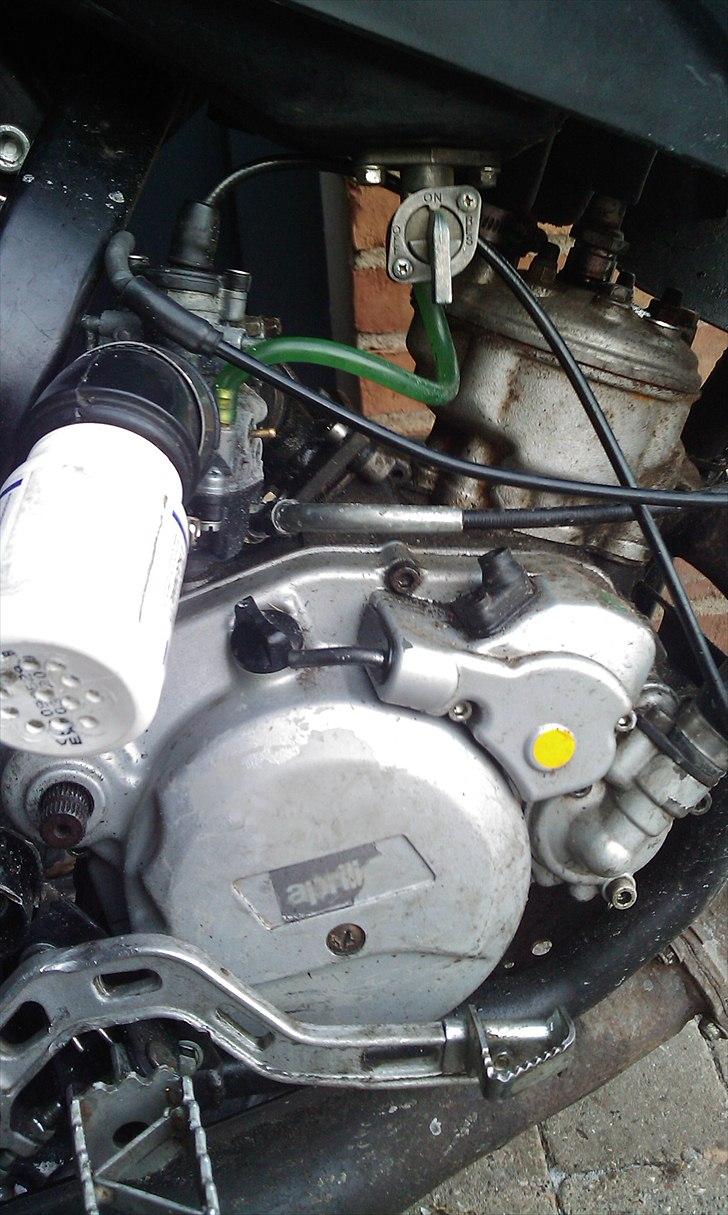 CPI supercross am6 solgt  - bare et bevis på det er aprilia motor :D billede 10