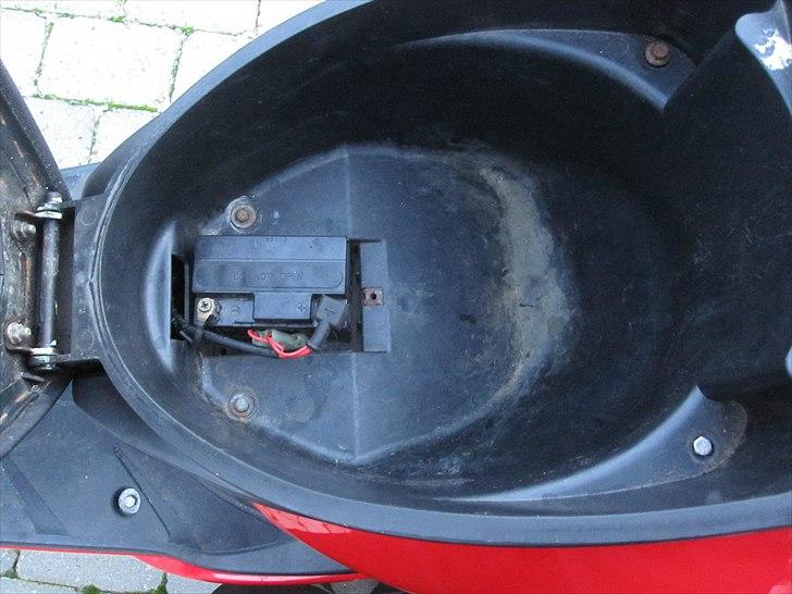 Yamaha Jog R™// AC SD Solgt billede 11