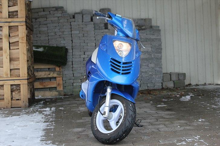 Aprilia Sonic billede 2