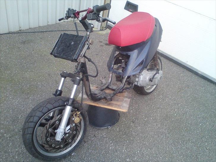 Yamaha Jog/Aerox (solgt) billede 1