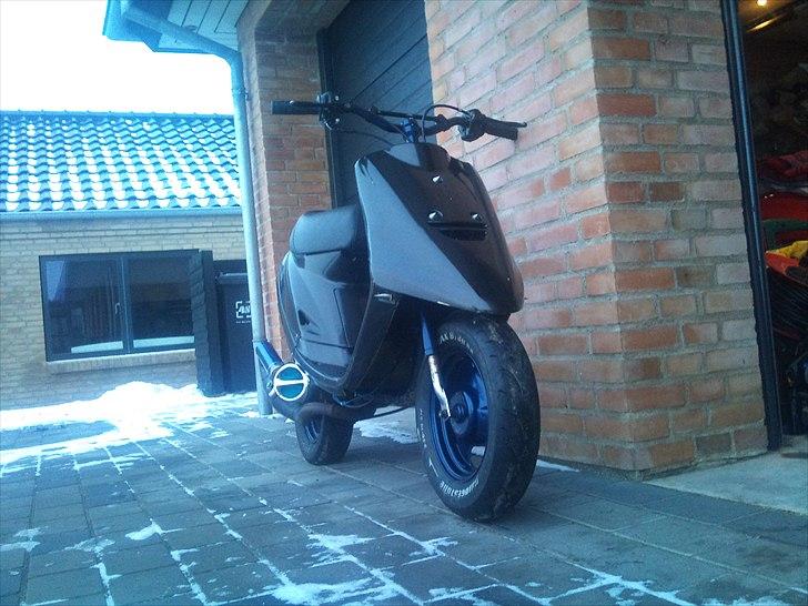 Yamaha Jog as Solgt - Bedre billeder kommer når vejret er til det :)  billede 1