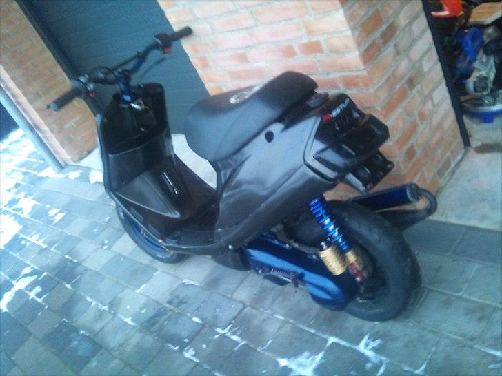 Yamaha Jog as Solgt - Bedre billeder kommer når vejret er til det :)  billede 3