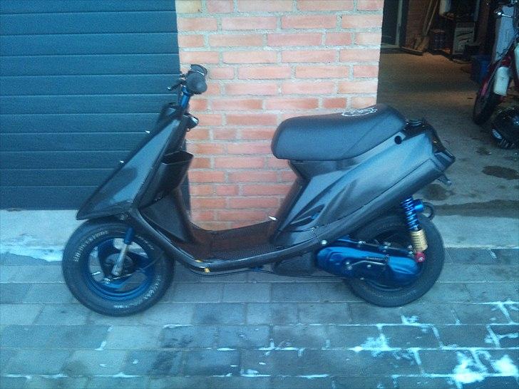 Yamaha Jog as Solgt - Bedre billeder kommer når vejret er til det :)  billede 5