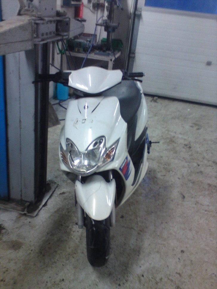 Yamaha jog r  byttet til sonrox billede 1