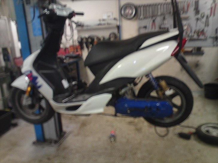 Yamaha jog r  byttet til sonrox billede 7