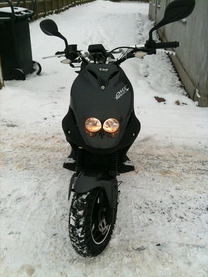 PGO PMX Naked (Carbon) billede 2