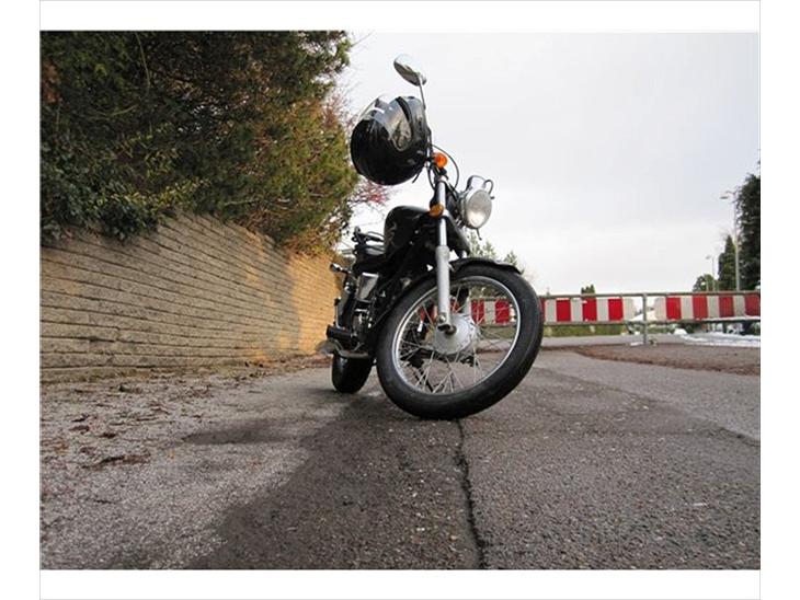 {{currentPhoto.altText}} billede {{currentPhoto.number}}