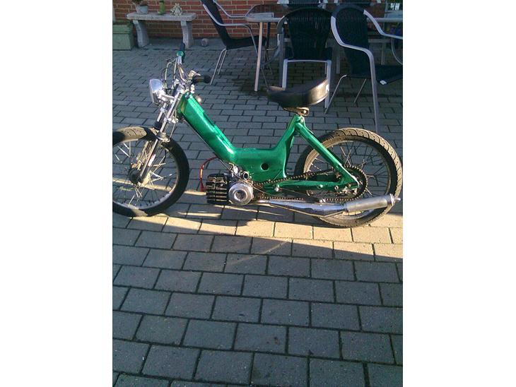 {{currentPhoto.altText}} billede {{currentPhoto.number}}