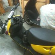 Aprilia Sonic (Custom)