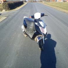 Aprilia sonic  solgt