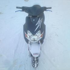 Yamaha jog r (Birthe)