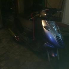 Aprilia evo sonic solgt