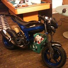 Suzuki street magic solgt