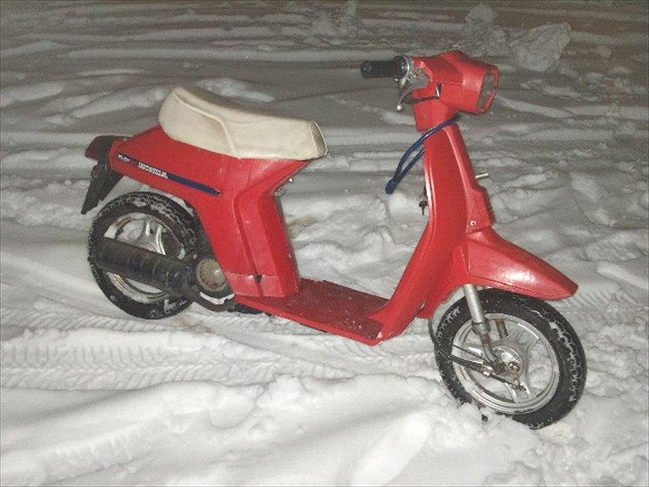 Honda melody SOLGT 2700 billede 4