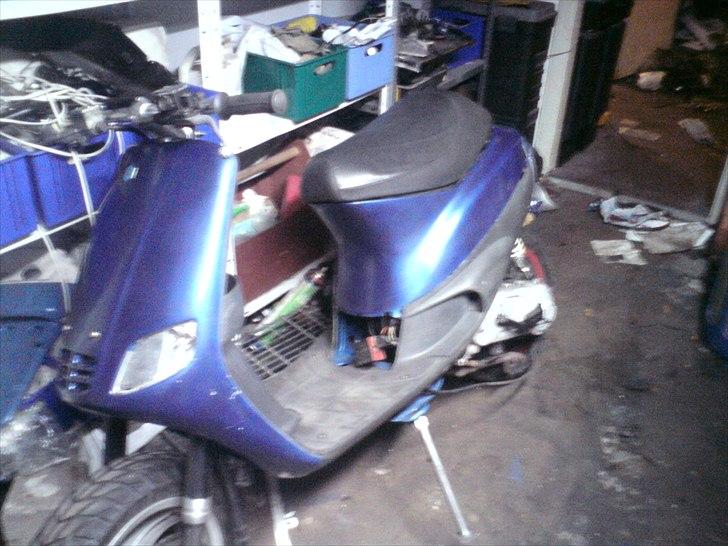 Piaggio zip EVO1! Første scooter<3  billede 11