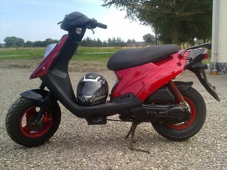 PGO Hot 50 - har fået sorte skjolde på igen :D billede 1