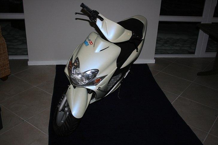 Yamaha jog r byttet billede 2