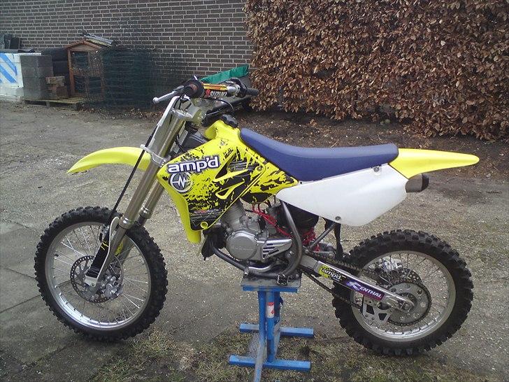 Suzuki rm 85 solgt billede 1