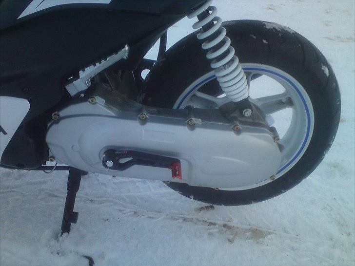 Yamaha jog r (Birthe) billede 2