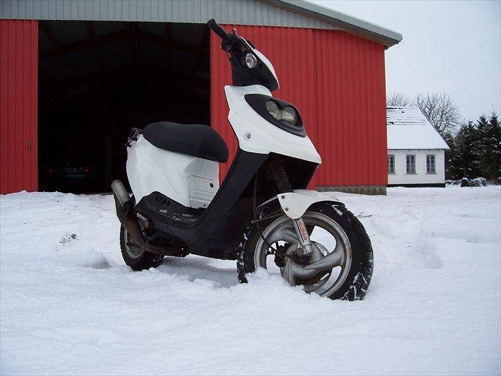 PGO hot 50 væk billede 2