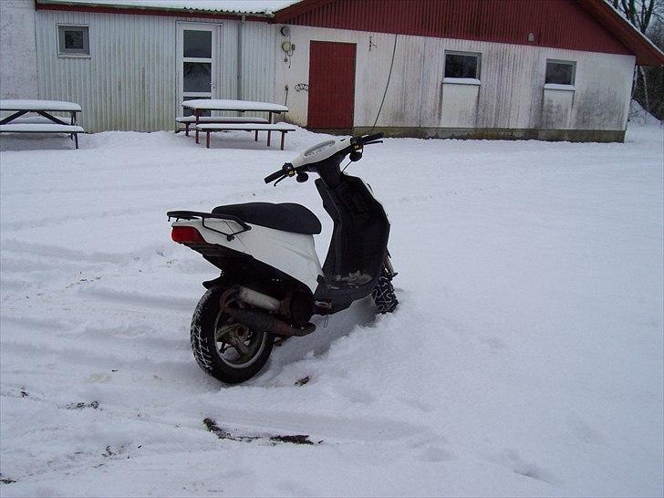 PGO hot 50 væk billede 3