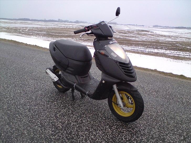 Aprilia Sonic SOLGT - Sprøøød<3 billede 1