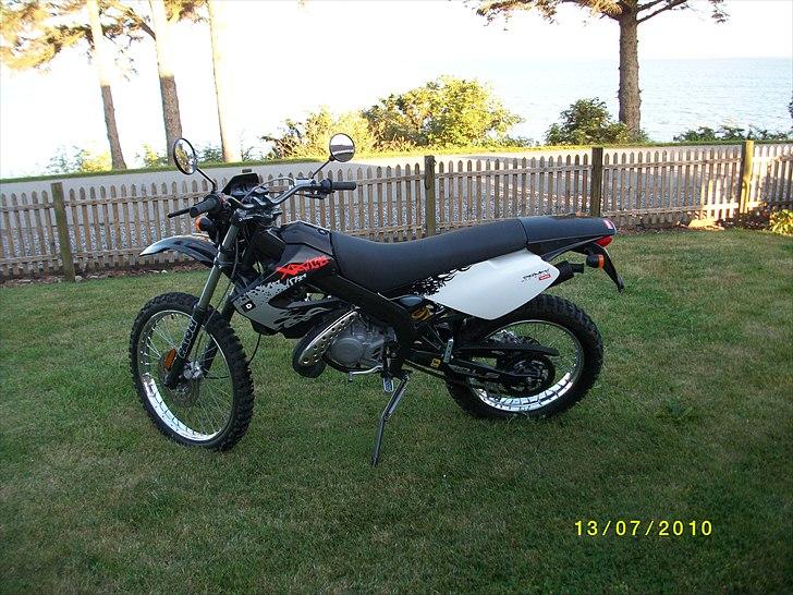 Derbi senda x-race billede 4