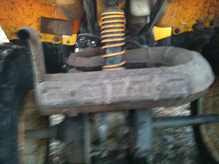 Suzuki LT 80 QUAD SPORT - Der trænger til en ny udstødning hehe :D billede 12