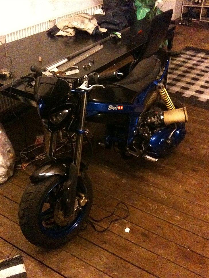 Suzuki street magic solgt - uden bag vent ;) billede 2