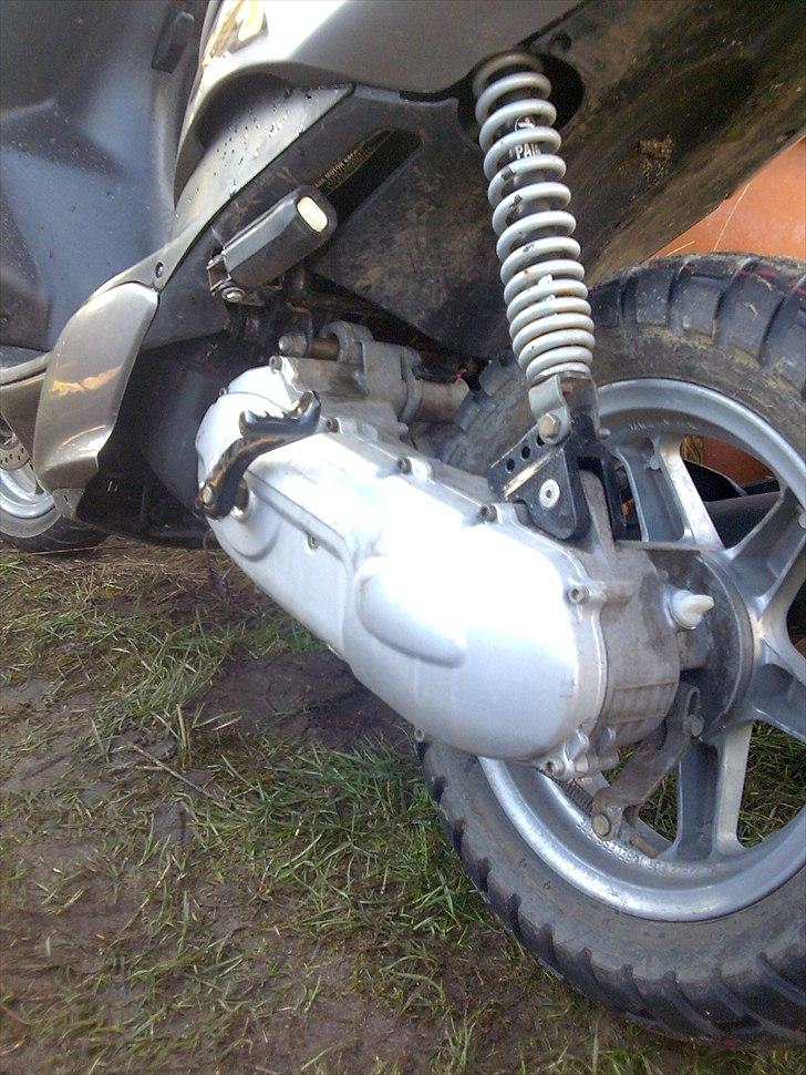 Yamaha jog r  billede 5