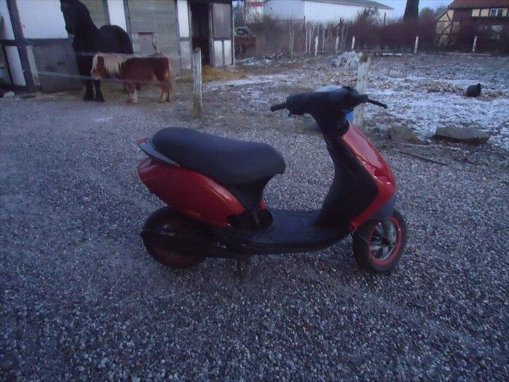 Piaggio new zip  solgt billede 3