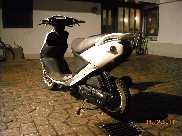 PGO White Magic ( solgt ) billede 3