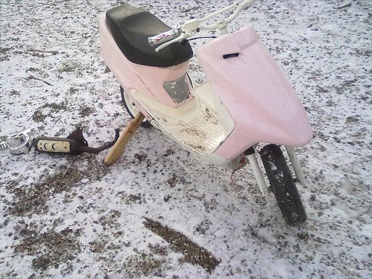 Yamaha jog axis bytte billede 1