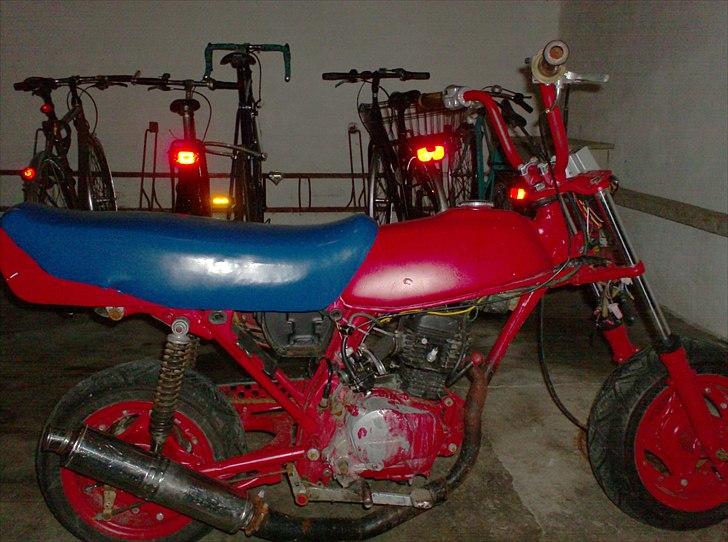Honda Cy50 (Til Salg) billede 3