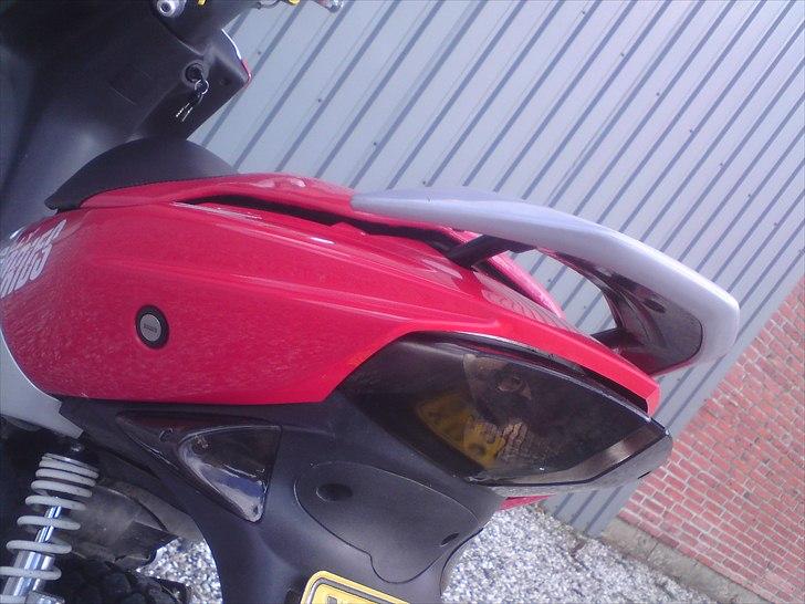 Peugeot Speedfight 2 solgt billede 9