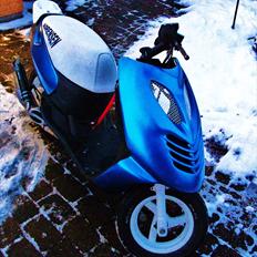 Aprilia sonic Evo1 ac //