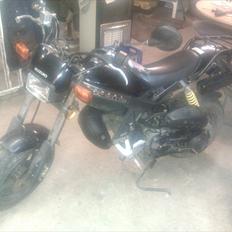 Suzuki street magic før