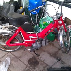 Puch Maxi s solgt